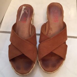 KORS Michael Kors Nubuck Brown Platform Slides